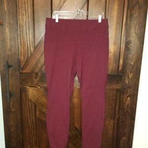 Maroon pull on skinny dress pants